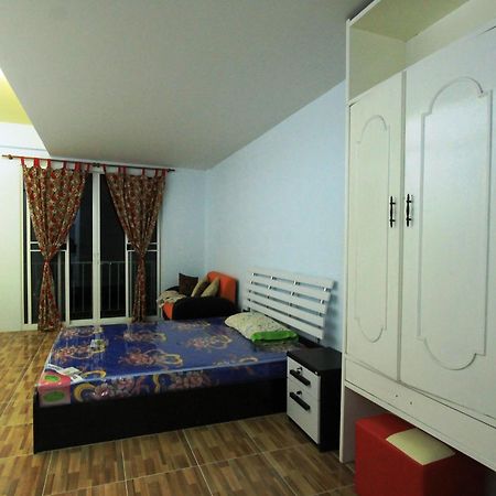 59Indy Guesthouse Bangkok Ngoại thất bức ảnh