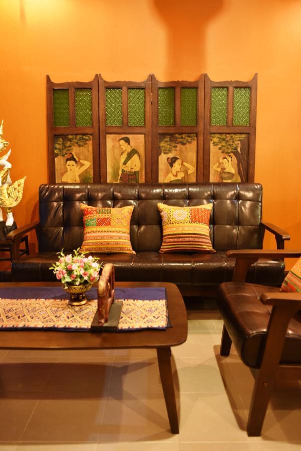 59Indy Guesthouse Bangkok Ngoại thất bức ảnh