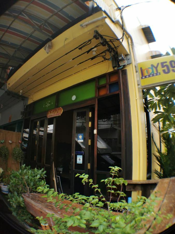 59Indy Guesthouse Bangkok Ngoại thất bức ảnh