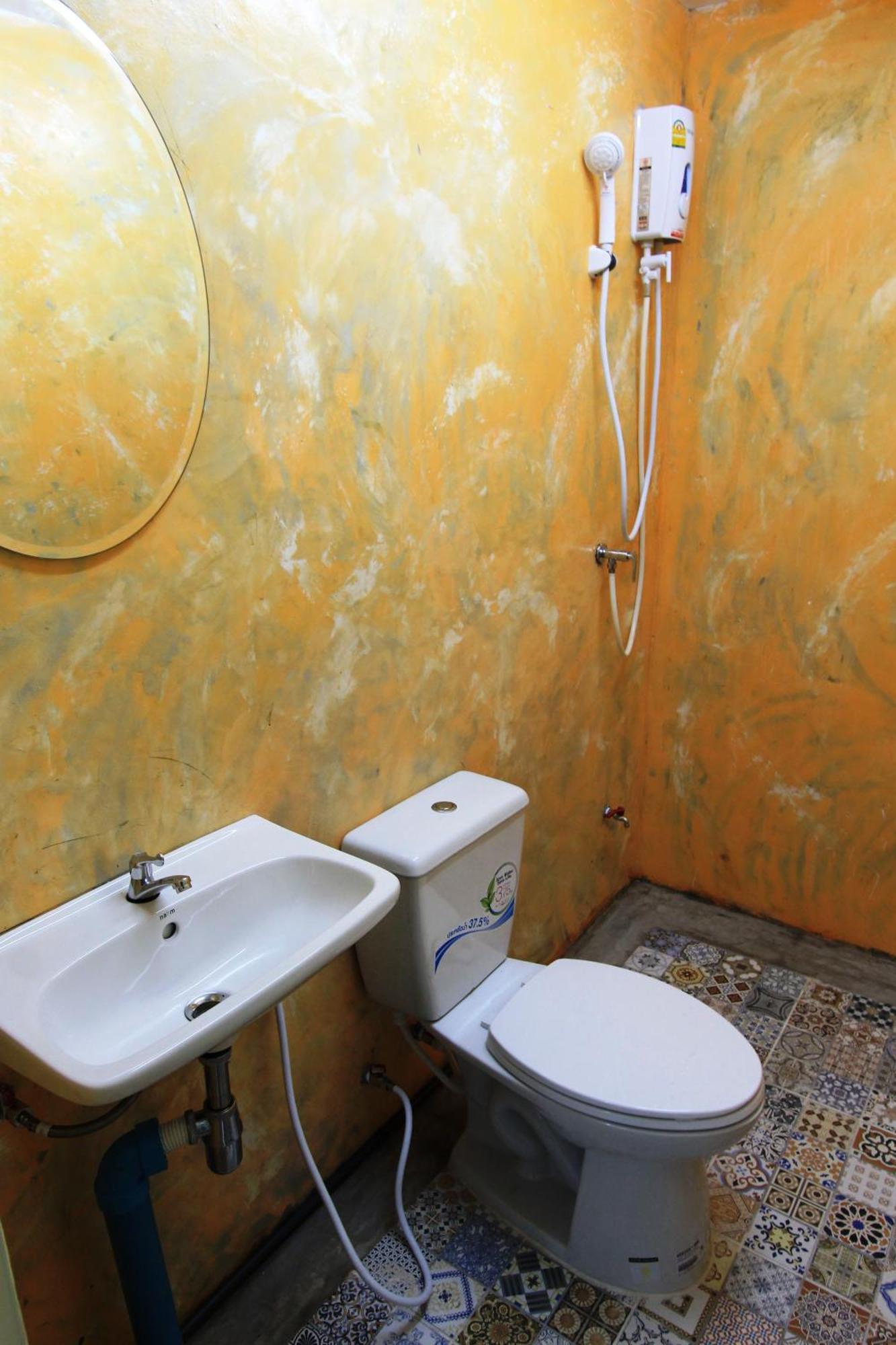 59Indy Guesthouse Bangkok Ngoại thất bức ảnh