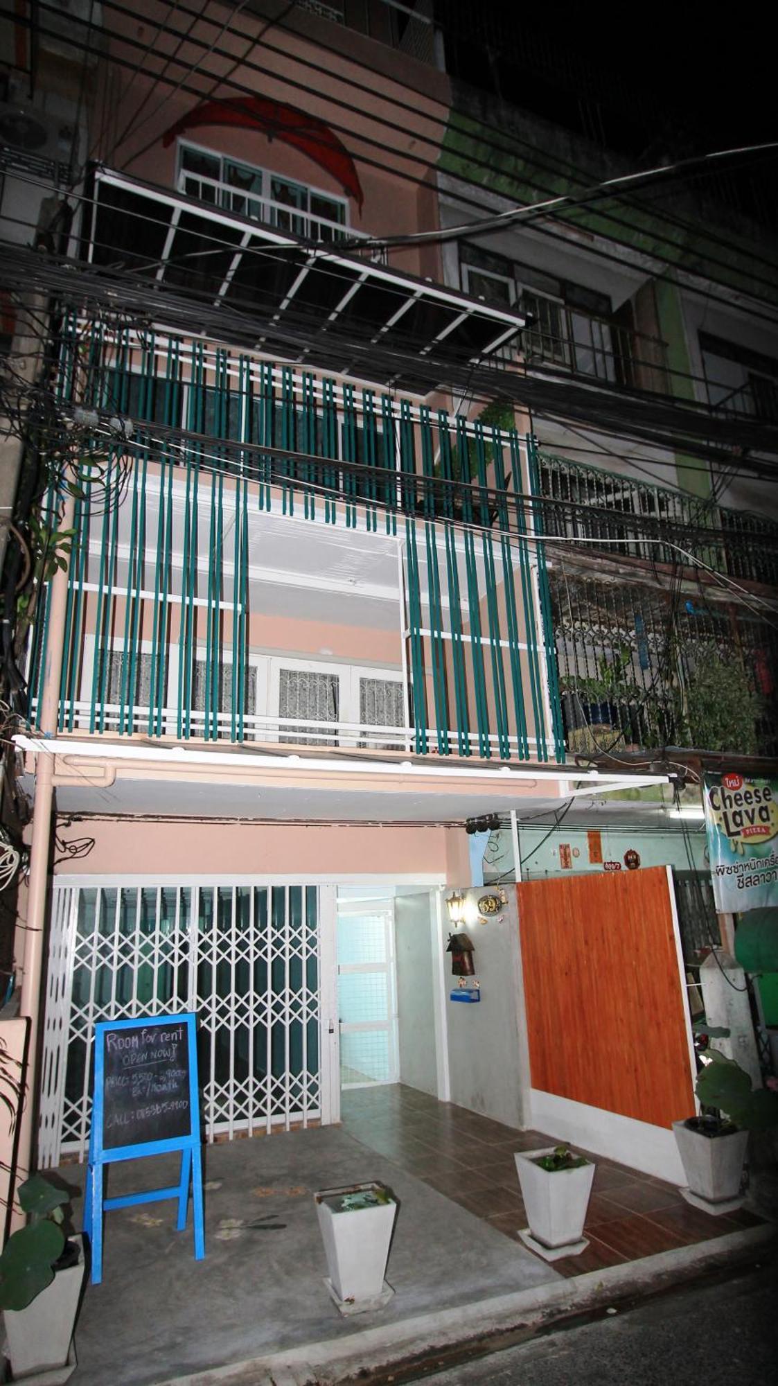 59Indy Guesthouse Bangkok Ngoại thất bức ảnh